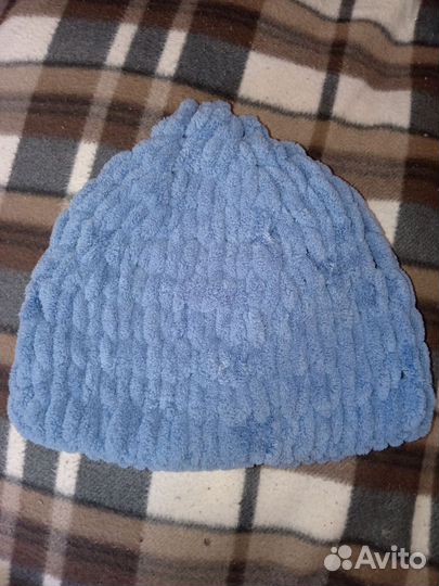 Шапка из ализе пуффи, ручная работа