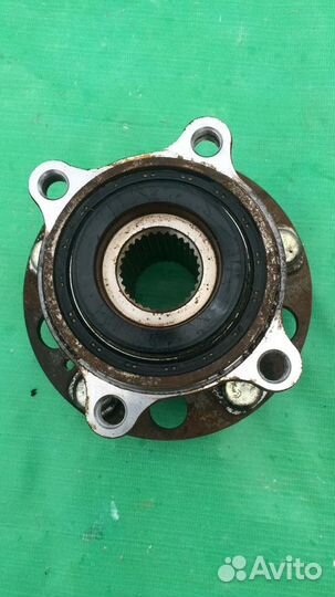 Ступица зад левая Hyundai Equus 2012, 3,8л