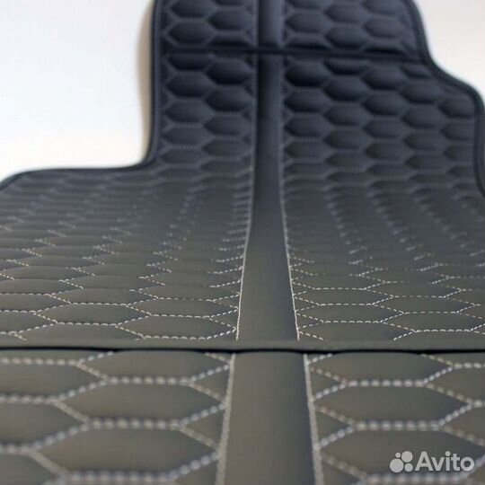 Комплект ковриков в салон и багажник Audi Sport