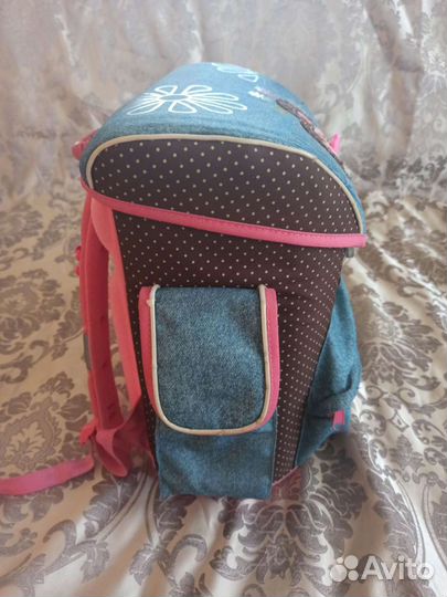 Школьный рюкзак для девочки