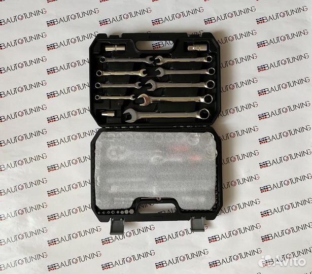 Набор инструментов SATA (83 предмета)