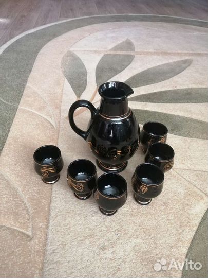 Графин со стаканами