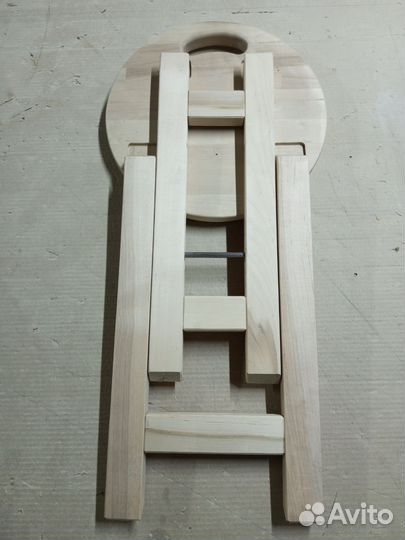 Табурет складной