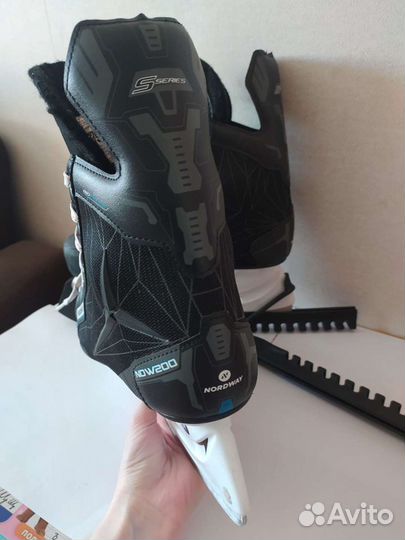 Коньки мужские 39 размер