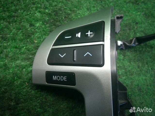 Кнопки мультируля Noah Voxy 70 75