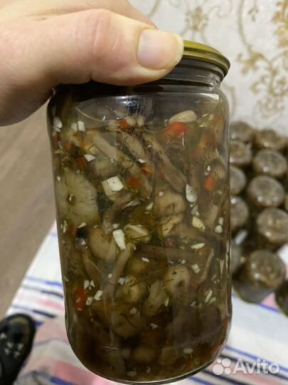 Грибы опята маринованные