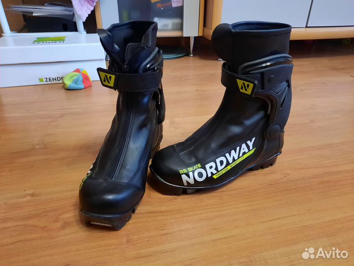 Лыжные ботинки nordway 35р