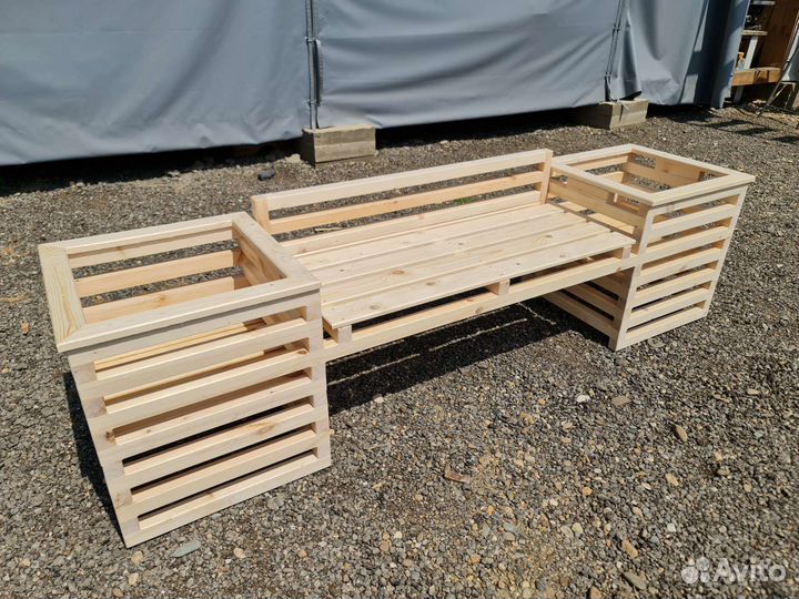 Садовая мебель, кашпо для цветов