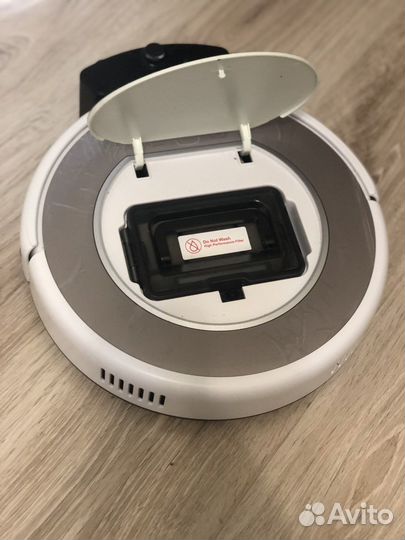 Робот пылесос