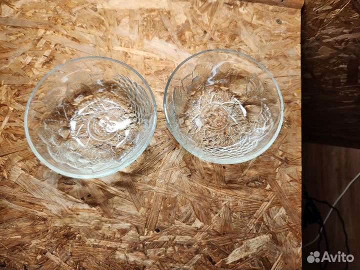 Стеклянные вазочки