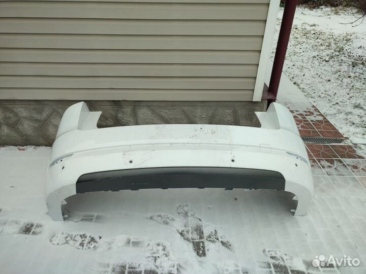 Задний бампер Li7