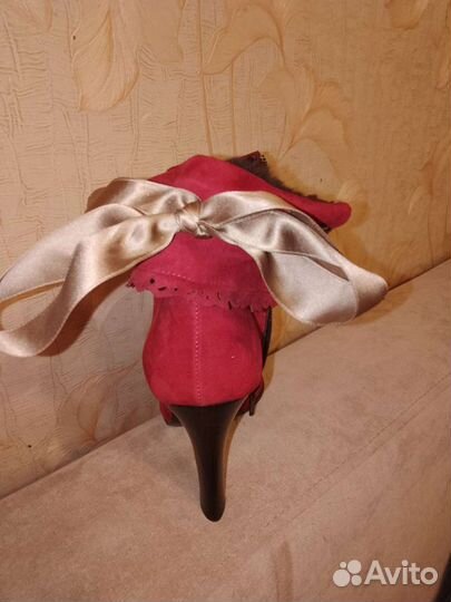 Ботильоны на меху 38р