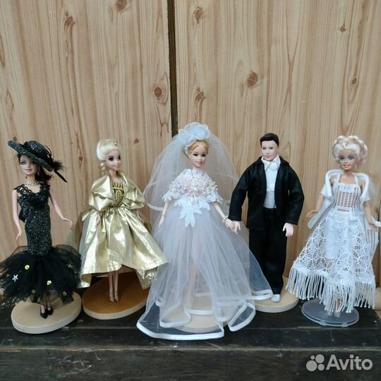 Кукла барби