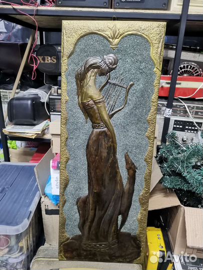 Чеканка медная Девушка с арфой и косуля (Ч)