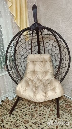 Подвесное кресло- кокон из ротанга до 240 кг