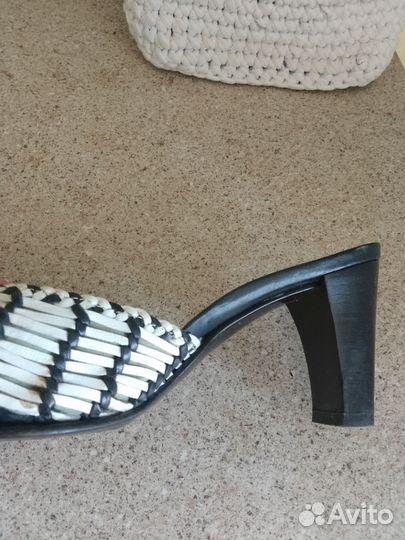 Шлёпанцы женские Melluso ручная работа