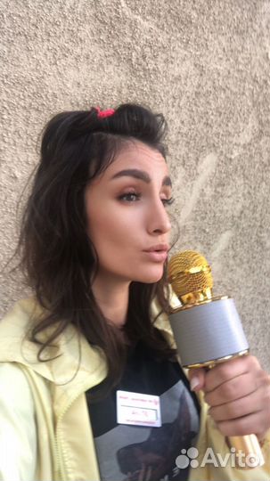 Караоке микрофон