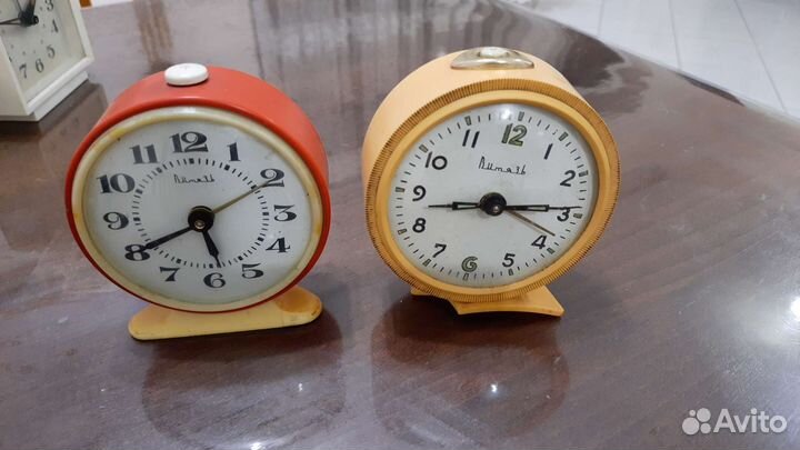 Будильники Витязь, Севани, Восток