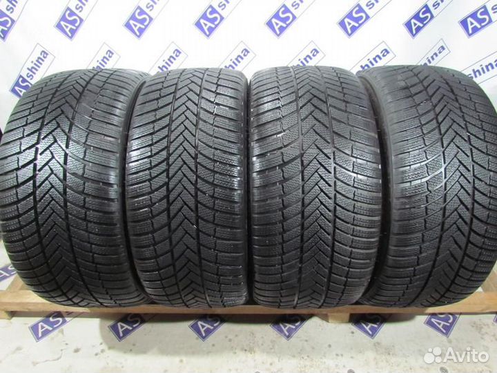 Bridgestone Blizzak LM-005 265/40 R21 и 295/35 R21 97P
