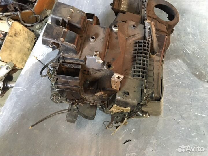 Корпус печки Mercedes W140