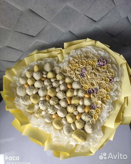 Клубника в шоколаде букеты, шоколад ручной работы