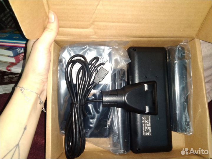 Принтер новый для печати этикеток Bixolon