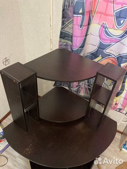 Компьютерный стол