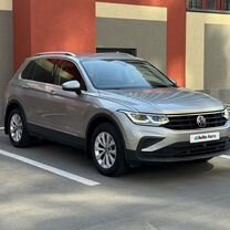 Volkswagen Tiguan 1.4 AMT, 2021, 59 990 км, с пробегом, цена 2 749 000 руб.