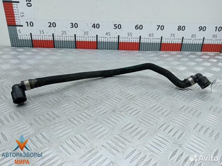 Патрубок радиатора BMW 7 F01/F02 2009 17122284285