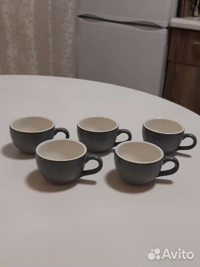 Набор керамических кофейных чашек