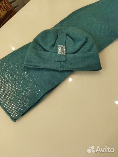 Комплект шапка и шарф для девочки