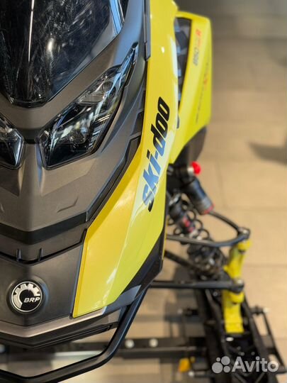 Снегоход BRP Ski-Doo Backcountry X-RS 850 E-TEC Tu