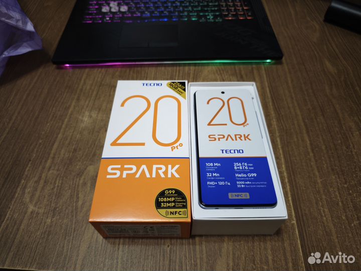 TECNO Spark 20 Pro, 8/256 ГБ