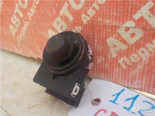 Кнопка управления зеркалами Chevrolet Cruze