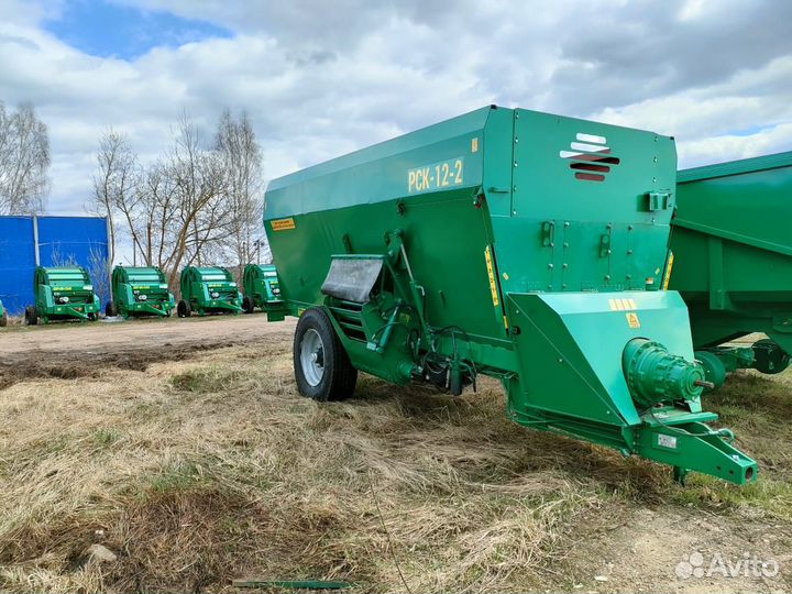 Кормораздатчик БобруйскАгромаш ИСРВ-12, 2022
