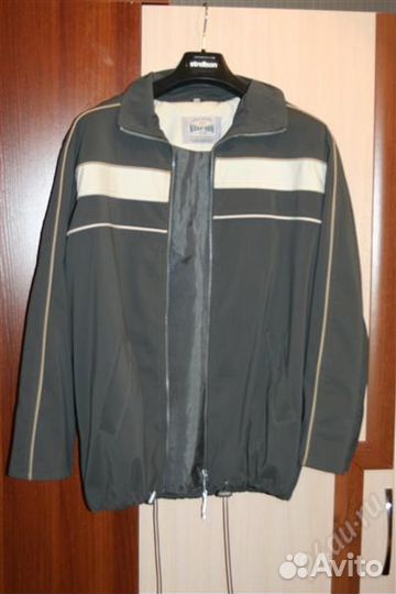 Фирменная куртка от фабрики варьете