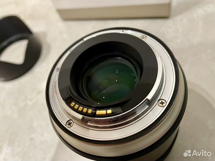 Объектив Tamron SP 45mm F/1.8 Di VC USD (Canon EF)