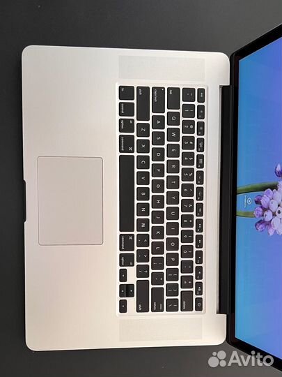 Apple MacBook Pro 15 2015 i7 16gb 512gb