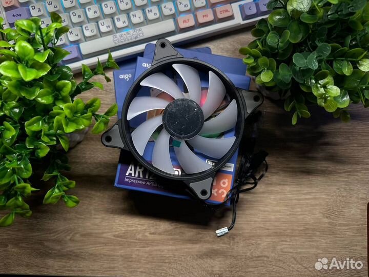 Вентилятор Aigo AR12PRO