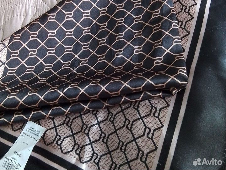 Шелковый платок шейный