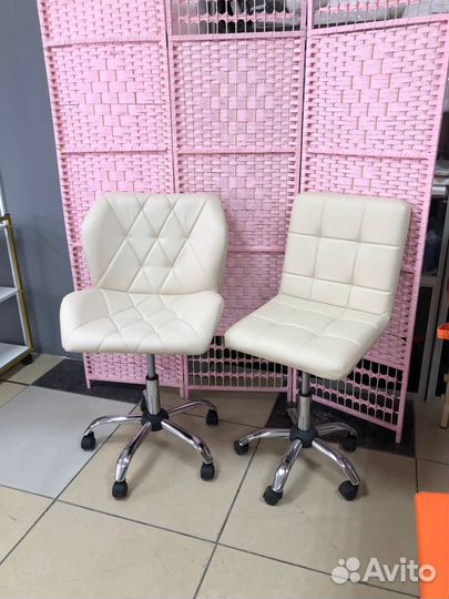 Стул мастера высокий