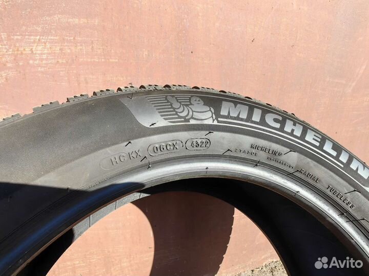 Michelin Alpin 6 215/60 R17