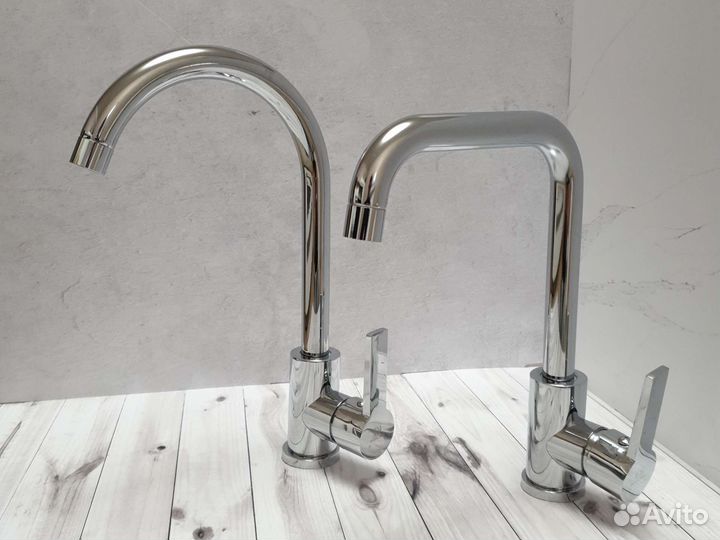 Смеситель для кухни новый