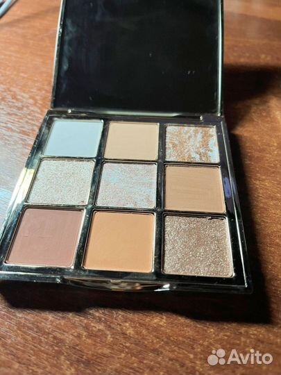 Палетки теней для век Catkin