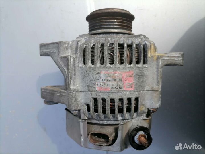 Генератор Toyota 27060-33040