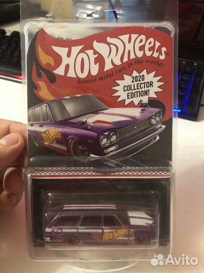 Hot Wheels Collector Editeon Nissan/Porsche