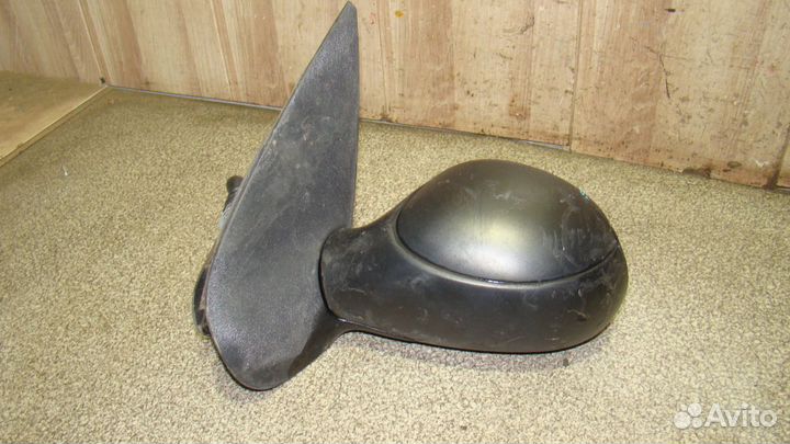 Зеркало левое механическое Peugeot 206