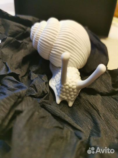 Фарфоровая статуэтка улитка, бисквит