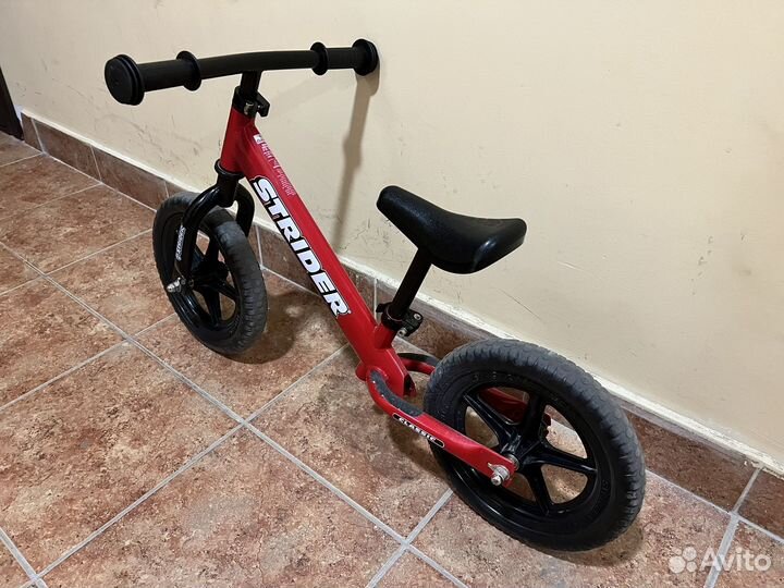 Беговел strider