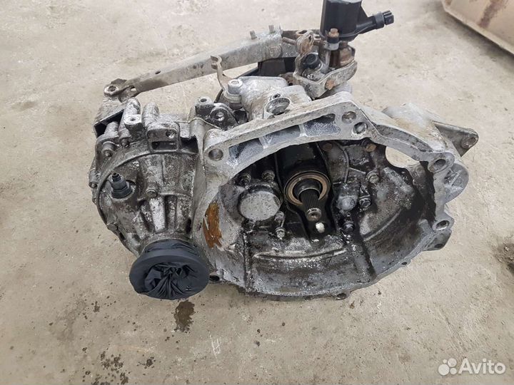 МКПП Volkswagen Passat B3